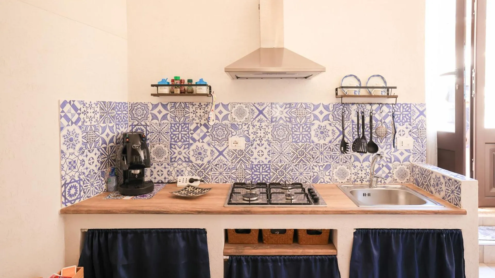 Casa Tomasuzzo - Scicli Daire